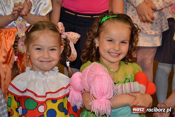 Zdjęcie w galerii na portalu naszraciborz.pl: Przegląd młodych talentów w Tworkowie wiadomości z regionu