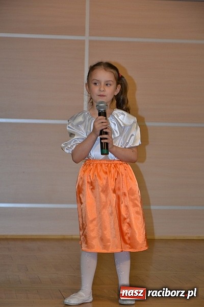Zdjęcie w galerii na portalu naszraciborz.pl: Przegląd młodych talentów w Tworkowie wiadomości z regionu