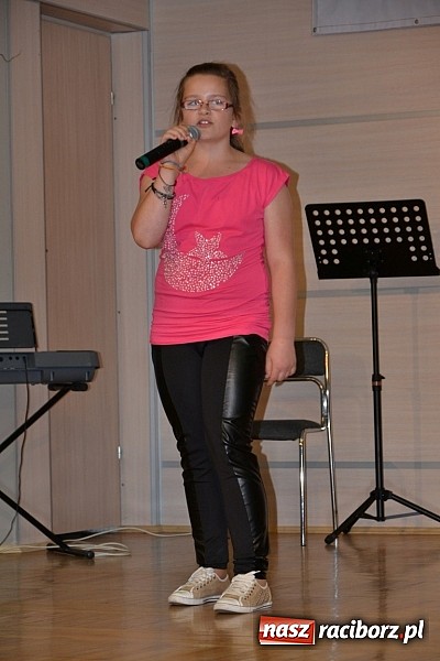 Zdjęcie w galerii na portalu naszraciborz.pl: Przegląd młodych talentów w Tworkowie wiadomości z regionu