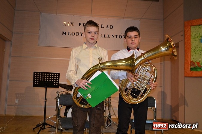 Zdjęcie w galerii na portalu naszraciborz.pl: Przegląd młodych talentów w Tworkowie wiadomości z regionu