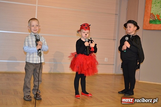 Zdjęcie w galerii na portalu naszraciborz.pl: Przegląd młodych talentów w Tworkowie wiadomości z regionu