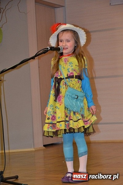 Zdjęcie w galerii na portalu naszraciborz.pl: Przegląd młodych talentów w Tworkowie wiadomości z regionu