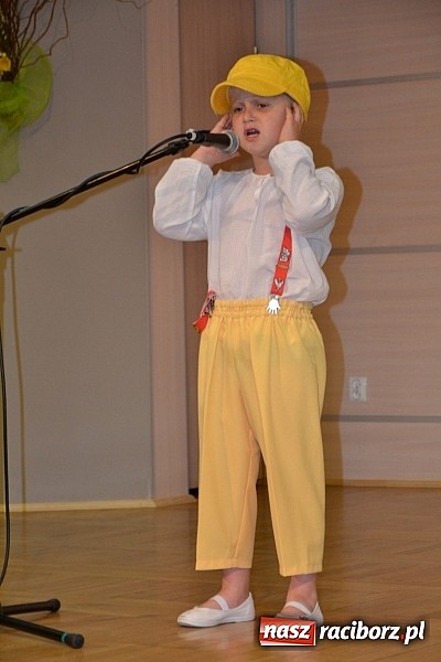 Zdjęcie w galerii na portalu naszraciborz.pl: Przegląd młodych talentów w Tworkowie wiadomości z regionu