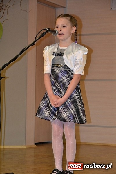 Zdjęcie w galerii na portalu naszraciborz.pl: Przegląd młodych talentów w Tworkowie wiadomości z regionu