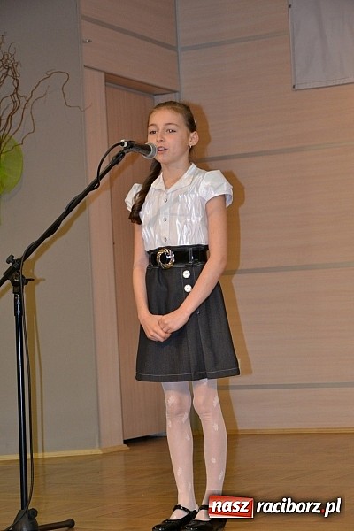 Zdjęcie w galerii na portalu naszraciborz.pl: Przegląd młodych talentów w Tworkowie wiadomości z regionu