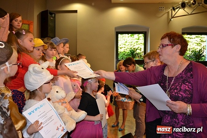 Zdjęcie w galerii na portalu naszraciborz.pl: Przegląd młodych talentów w Tworkowie wiadomości z regionu