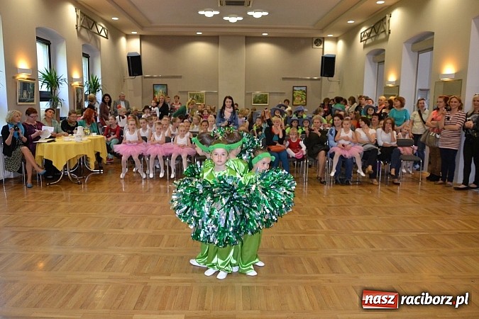 Zdjęcie w galerii na portalu naszraciborz.pl: Przegląd młodych talentów w Tworkowie wiadomości z regionu