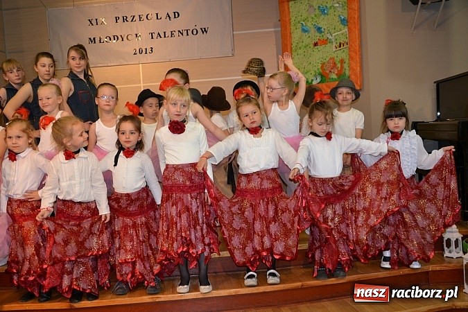 Zdjęcie w galerii na portalu naszraciborz.pl: Przegląd młodych talentów w Tworkowie wiadomości z regionu