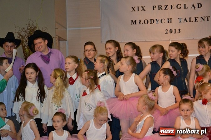 Zdjęcie w galerii na portalu naszraciborz.pl: Przegląd młodych talentów w Tworkowie wiadomości z regionu