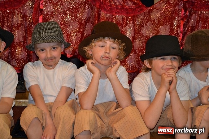 Zdjęcie w galerii na portalu naszraciborz.pl: Przegląd młodych talentów w Tworkowie wiadomości z regionu