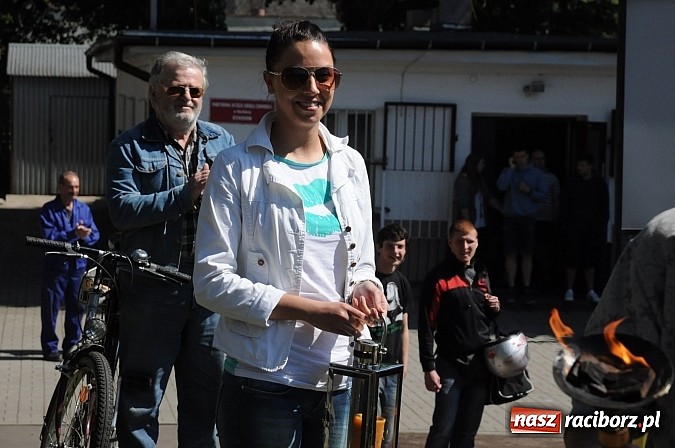 Zdjęcie w galerii na portalu naszraciborz.pl: Igrzyska Sport ku radości z wielką pompą wiadomości z regionu