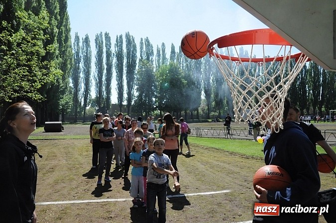 Zdjęcie w galerii na portalu naszraciborz.pl: Igrzyska Sport ku radości z wielką pompą wiadomości z regionu