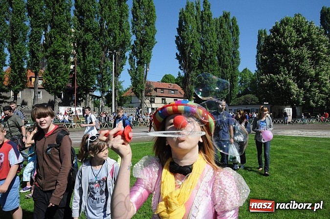 Zdjęcie w galerii na portalu naszraciborz.pl: Igrzyska Sport ku radości z wielką pompą wiadomości z regionu