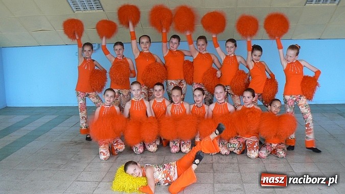 Zdjęcie w galerii na portalu naszraciborz.pl: Arabeski z Zawady Książęcej z medalami wiadomości z regionu