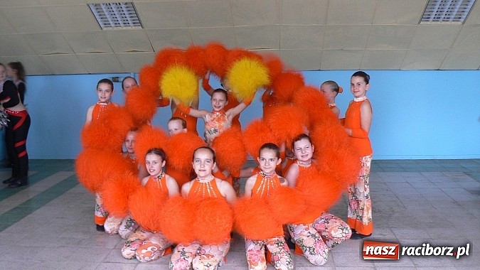 Zdjęcie w galerii na portalu naszraciborz.pl: Arabeski z Zawady Książęcej z medalami wiadomości z regionu
