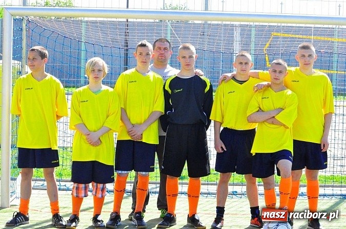 Zdjęcie w galerii na portalu naszraciborz.pl: Krzanowice najlepsze w piłkarskim turnieju wiadomości z regionu