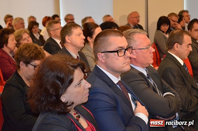 Zdjęcie w galerii na portalu naszraciborz.pl: Śląska ekologia - kompleksowo i zdeterminowanie o czyste powietrze wiadomości z regionu