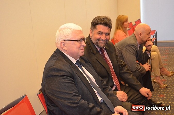 Zdjęcie w galerii na portalu naszraciborz.pl: Śląska ekologia - kompleksowo i zdeterminowanie o czyste powietrze wiadomości z regionu