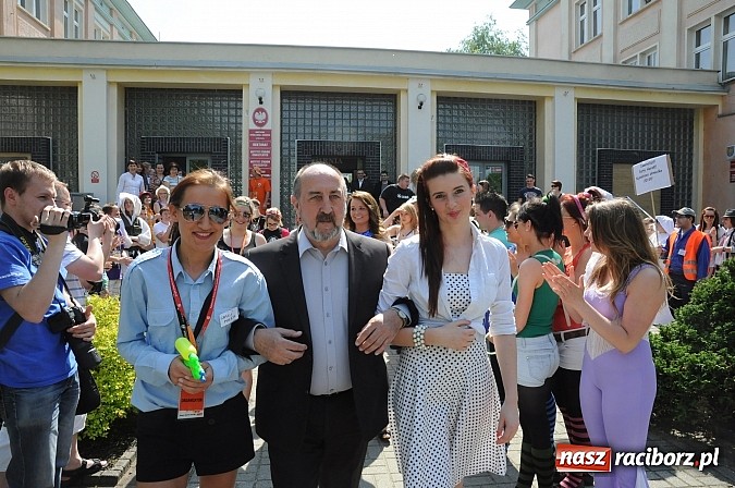 Zdjęcie w galerii na portalu naszraciborz.pl: Raciborskie Juwenalia - przemarsz studentów wiadomości z regionu