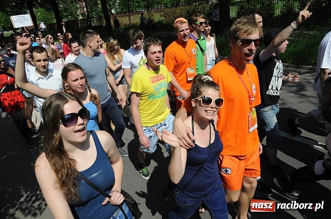 Zdjęcie w galerii na portalu naszraciborz.pl: Raciborskie Juwenalia - przemarsz studentów wiadomości z regionu