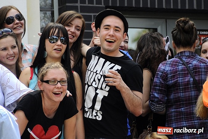 Zdjęcie w galerii na portalu naszraciborz.pl: Raciborskie Juwenalia - przemarsz studentów wiadomości z regionu