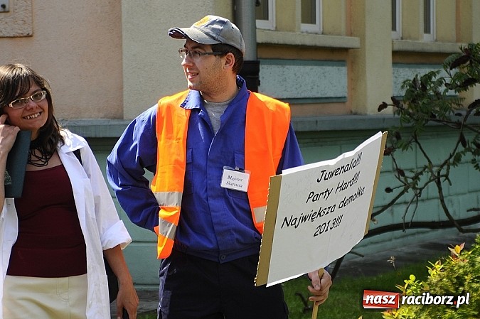 Zdjęcie w galerii na portalu naszraciborz.pl: Raciborskie Juwenalia - przemarsz studentów wiadomości z regionu