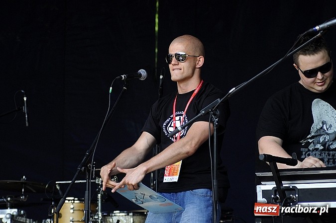 Zdjęcie w galerii na portalu naszraciborz.pl: Raciborskie Juwenalia - przemarsz studentów wiadomości z regionu