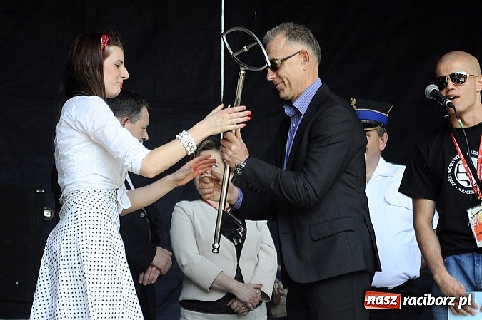 Zdjęcie w galerii na portalu naszraciborz.pl: Raciborskie Juwenalia - przemarsz studentów wiadomości z regionu