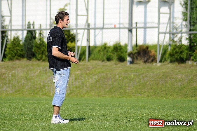 Zdjęcie w galerii na portalu naszraciborz.pl: Grad goli w Markowicach wiadomości z regionu