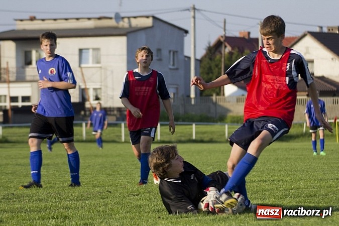 Zdjęcie w galerii na portalu naszraciborz.pl: Juniorski dreszczowiec w Studziennej wiadomości z regionu