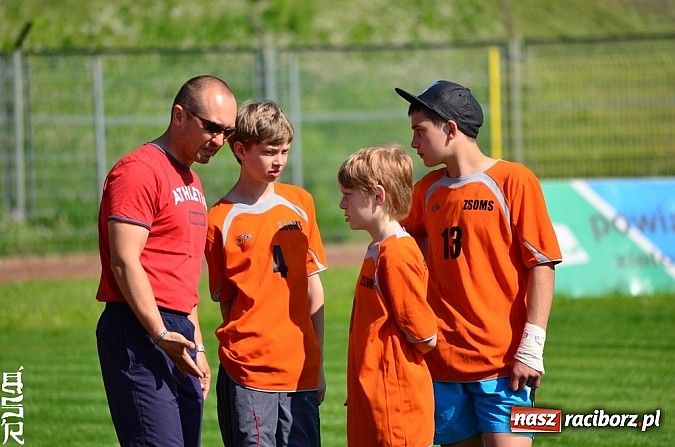 Zdjęcie w galerii na portalu naszraciborz.pl: Czwórbój lekkoatletyczny na Zamkowej wiadomości z regionu