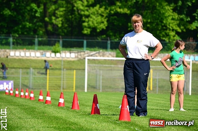 Zdjęcie w galerii na portalu naszraciborz.pl: Czwórbój lekkoatletyczny na Zamkowej wiadomości z regionu