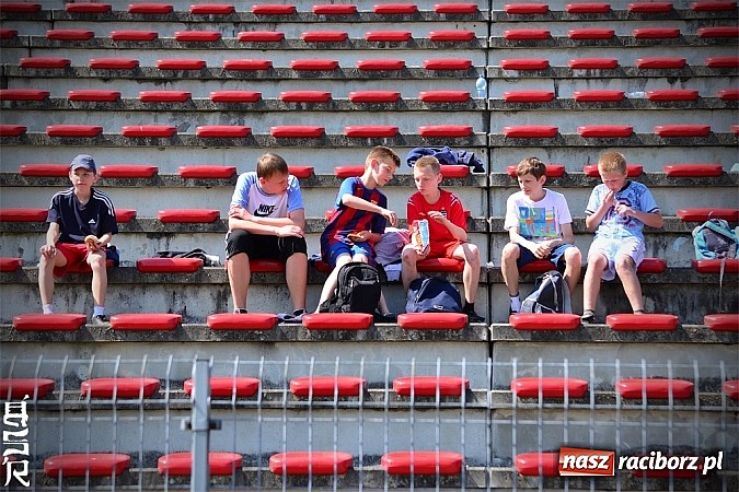 Zdjęcie w galerii na portalu naszraciborz.pl: Czwórbój lekkoatletyczny na Zamkowej wiadomości z regionu