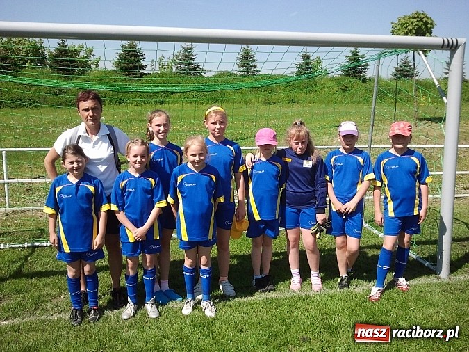 Zdjęcie w galerii na portalu naszraciborz.pl: Ikar Racibórz i piłkarki z Pawłowa najlepsze w turnieju im. Marka Wielgusa wiadomości z regionu