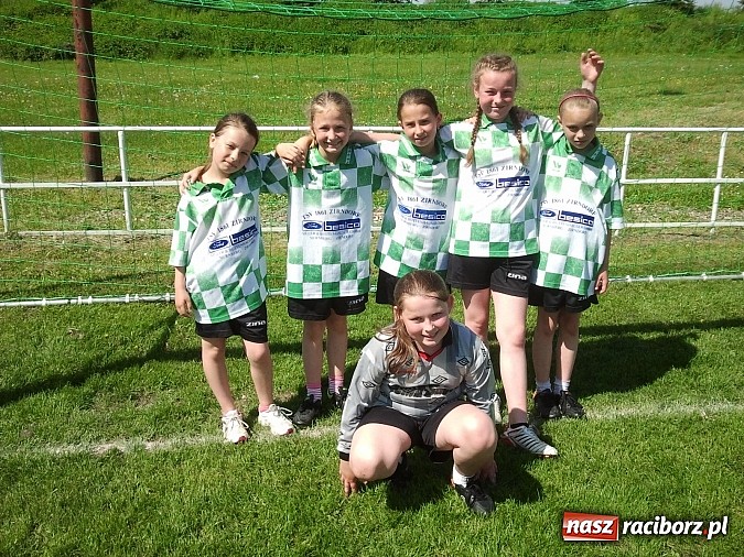 Zdjęcie w galerii na portalu naszraciborz.pl: Ikar Racibórz i piłkarki z Pawłowa najlepsze w turnieju im. Marka Wielgusa wiadomości z regionu