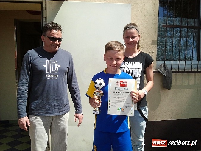 Zdjęcie w galerii na portalu naszraciborz.pl: Ikar Racibórz i piłkarki z Pawłowa najlepsze w turnieju im. Marka Wielgusa wiadomości z regionu