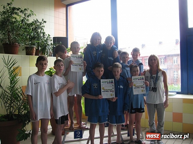 Zdjęcie w galerii na portalu naszraciborz.pl: Pływanie: Victoria ze złotem, srebrem i brązami wiadomości z regionu