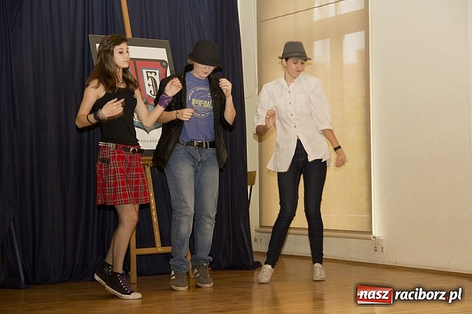 Zdjęcie w galerii na portalu naszraciborz.pl: II Festiwal nauki w Gimnazjum nr 5 wiadomości z regionu