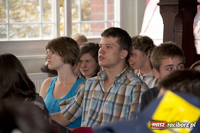 Zdjęcie w galerii na portalu naszraciborz.pl: II Festiwal nauki w Gimnazjum nr 5 wiadomości z regionu