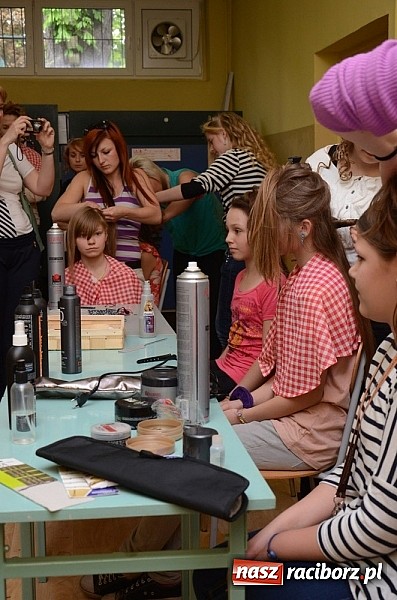 Zdjęcie w galerii na portalu naszraciborz.pl: II Festiwal nauki w Gimnazjum nr 5 wiadomości z regionu