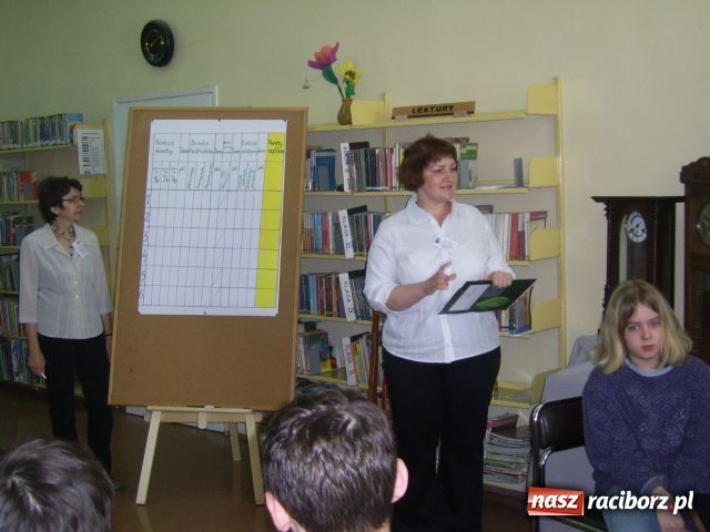 Zdjęcie w galerii na portalu naszraciborz.pl: Światowy Dzień Książki z Andrzejem Żakiem wiadomości z regionu