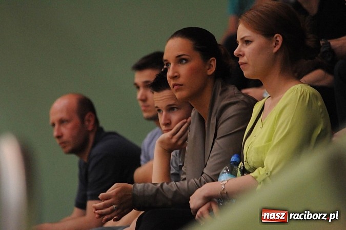 Zdjęcie w galerii na portalu naszraciborz.pl: Enter El-Bis Instal uratował honor Raciborza wiadomości z regionu