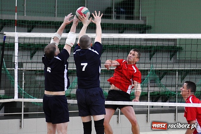 Zdjęcie w galerii na portalu naszraciborz.pl: Enter El-Bis Instal uratował honor Raciborza wiadomości z regionu