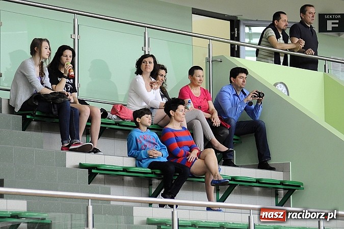 Zdjęcie w galerii na portalu naszraciborz.pl: Enter El-Bis Instal uratował honor Raciborza wiadomości z regionu