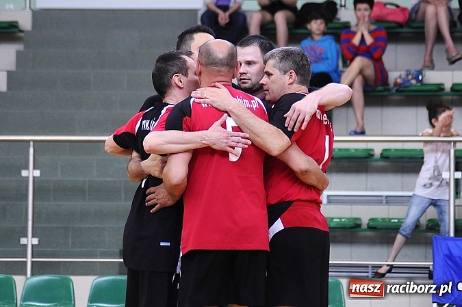 Zdjęcie w galerii na portalu naszraciborz.pl: Enter El-Bis Instal uratował honor Raciborza wiadomości z regionu