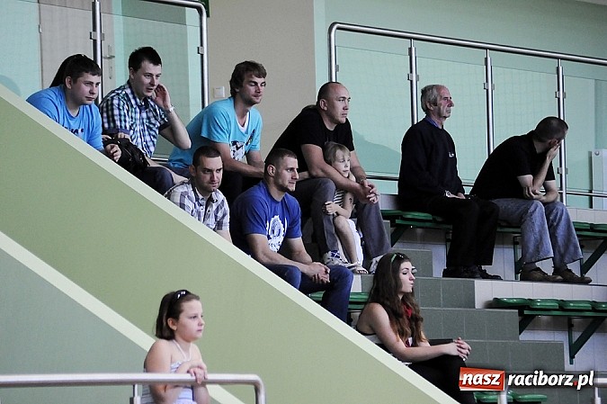 Zdjęcie w galerii na portalu naszraciborz.pl: Enter El-Bis Instal uratował honor Raciborza wiadomości z regionu