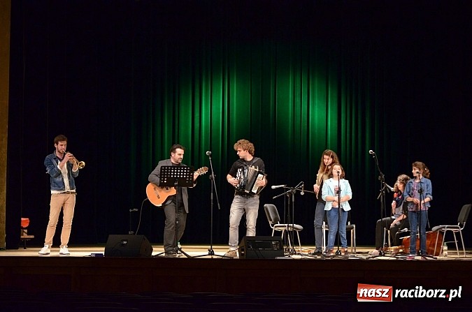 Zdjęcie w galerii na portalu naszraciborz.pl: Trzy godziny dla rodziny w RCK! wiadomości z regionu