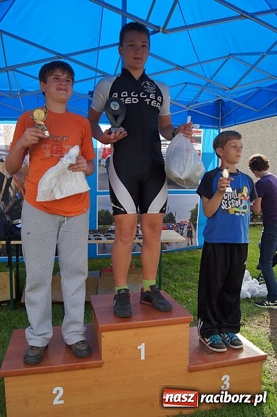 Zdjęcie w galerii na portalu naszraciborz.pl: Rolkarze z całej Polski ścigali się w Modzurowie wiadomości z regionu