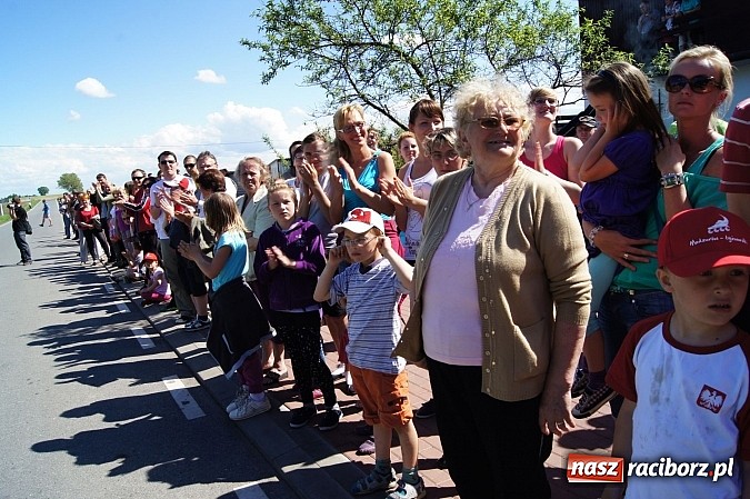 Zdjęcie w galerii na portalu naszraciborz.pl: Rolkarze z całej Polski ścigali się w Modzurowie wiadomości z regionu