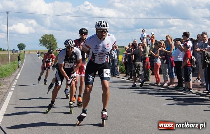 Zdjęcie w galerii na portalu naszraciborz.pl: Rolkarze z całej Polski ścigali się w Modzurowie wiadomości z regionu